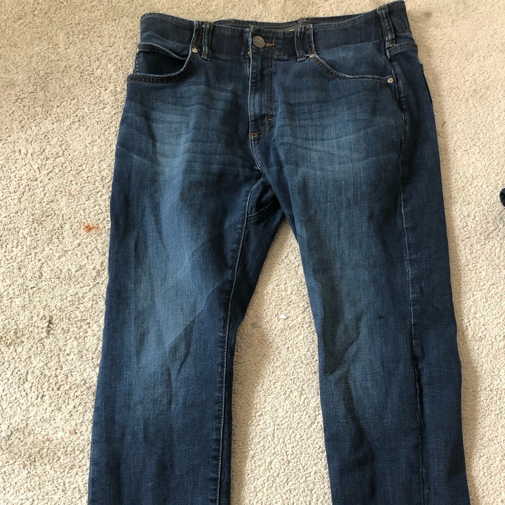 34 X 30 Lee straight stretched tapered jeans